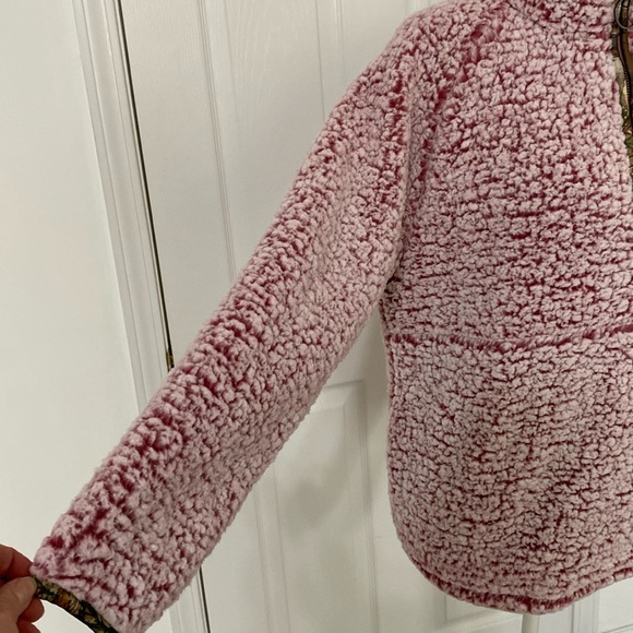 NWT  Soft, Lined, Sherpa Pullover - Picture 7 of 14